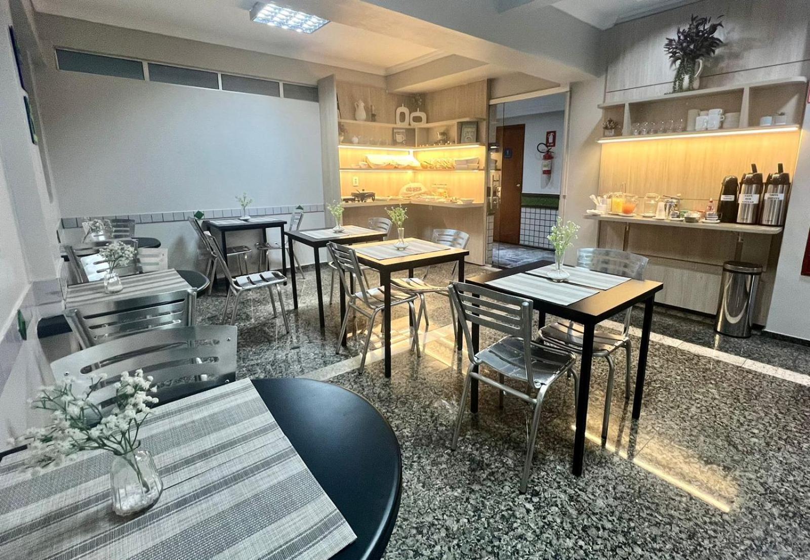 Hotel Buriti Stop (Adults Only) 戈亚尼亚 外观 照片